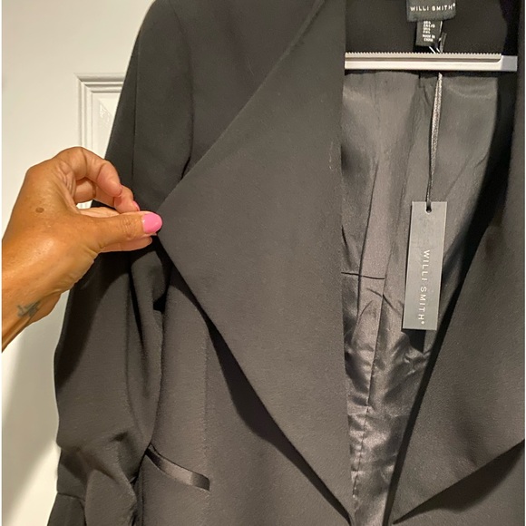 Unique back blazer/jacket - Picture 3 of 4